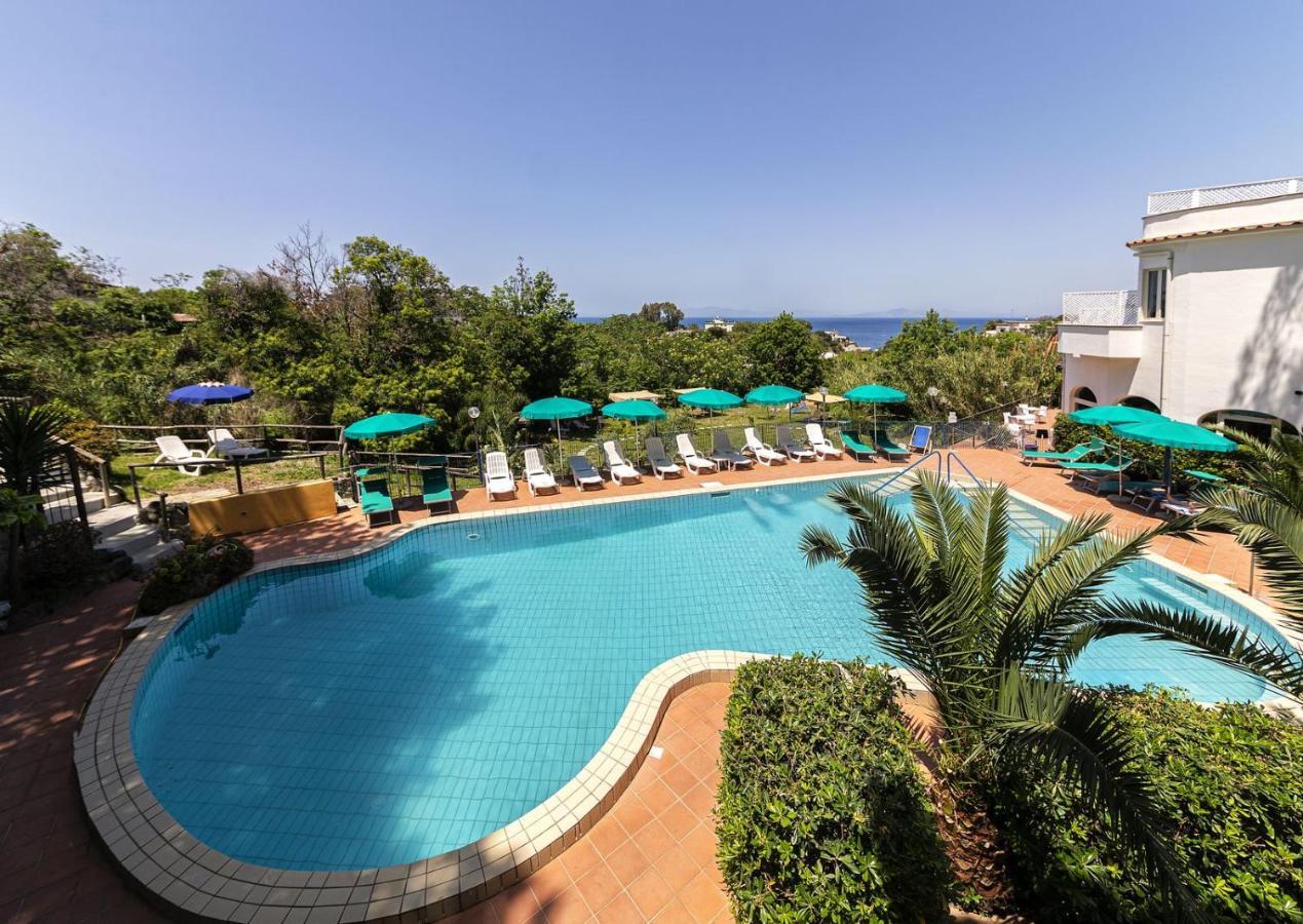Bristol Hotel Lacco Ameno  Luaran gambar