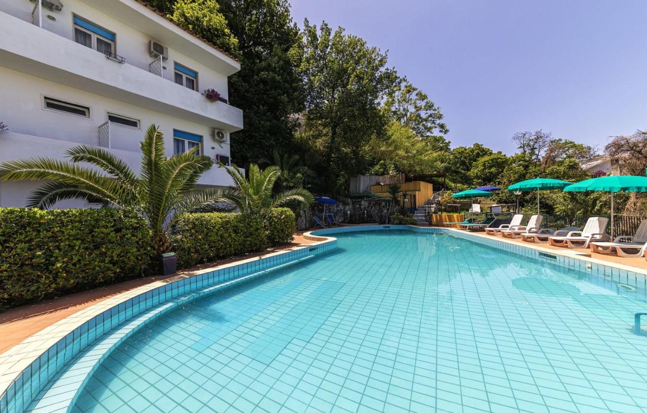 Bristol Hotel Lacco Ameno  Luaran gambar