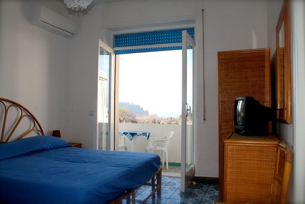 Bristol Hotel Lacco Ameno  Luaran gambar