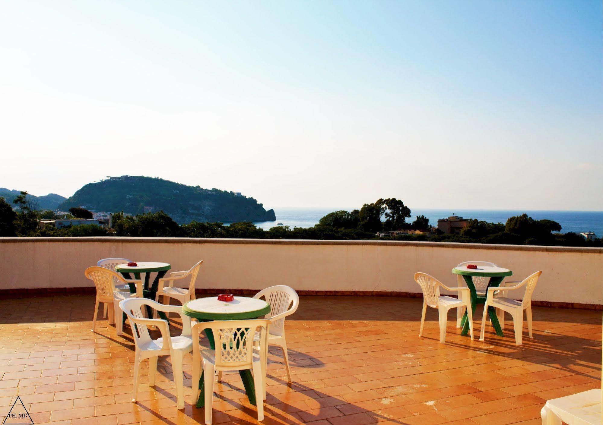 Bristol Hotel Lacco Ameno  Luaran gambar